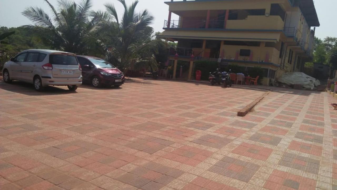 Shanthi Krishna Residency Gokarna  Exterior foto